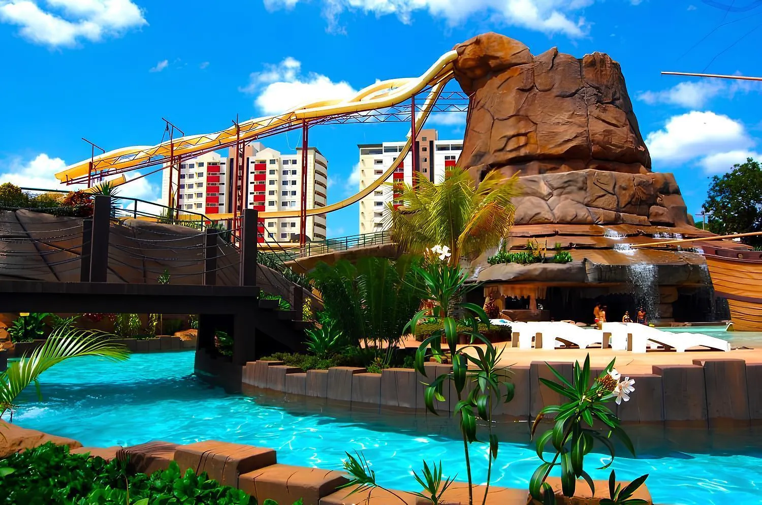 Apart-hotel Piazza Diroma - Com Acesso Gratuito Ao Diroma Acqua Park